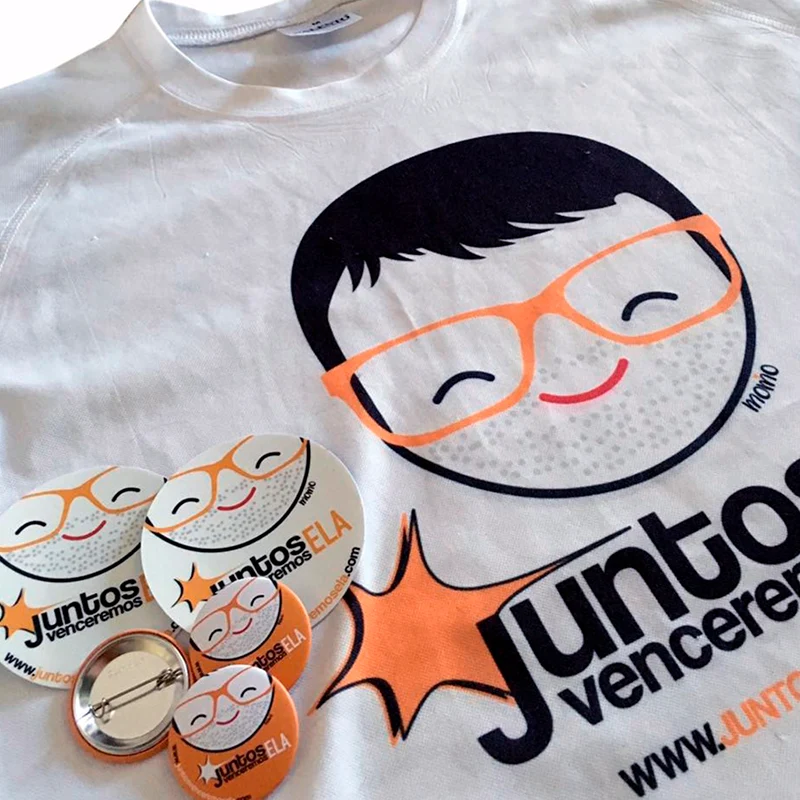 camiseta, pegatinas y chapas con el logo de Juntos Venceremos ELA